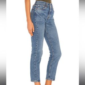 Levi’s Wedgie Icon Fit High Waist Straight Leg Jeans